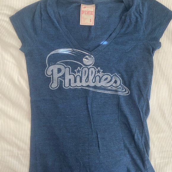 Tops - 3 Phillies tees
